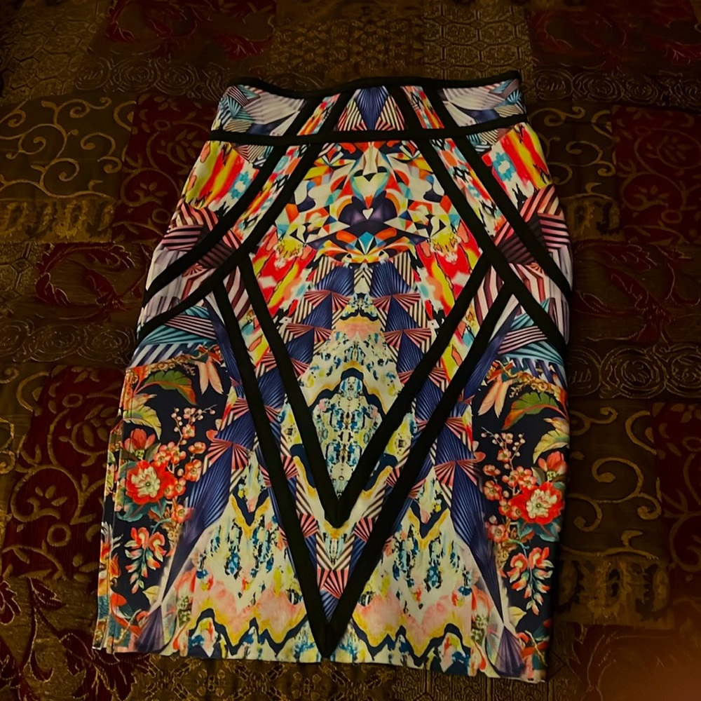Akira pensil skirt
